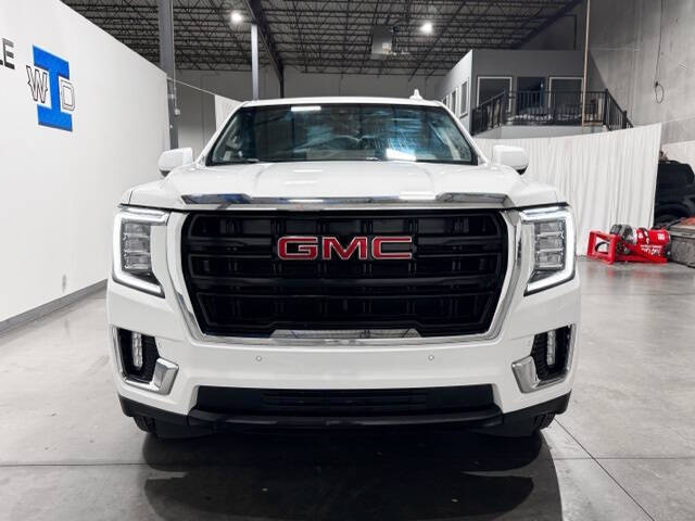 2022 GMC Yukon XL SLE