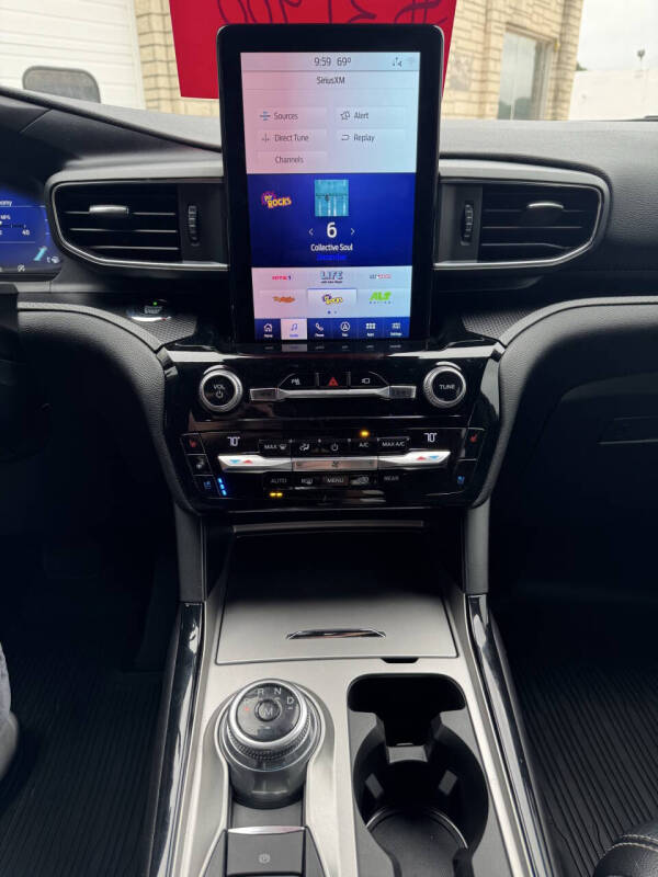 2021 Ford Explorer ST