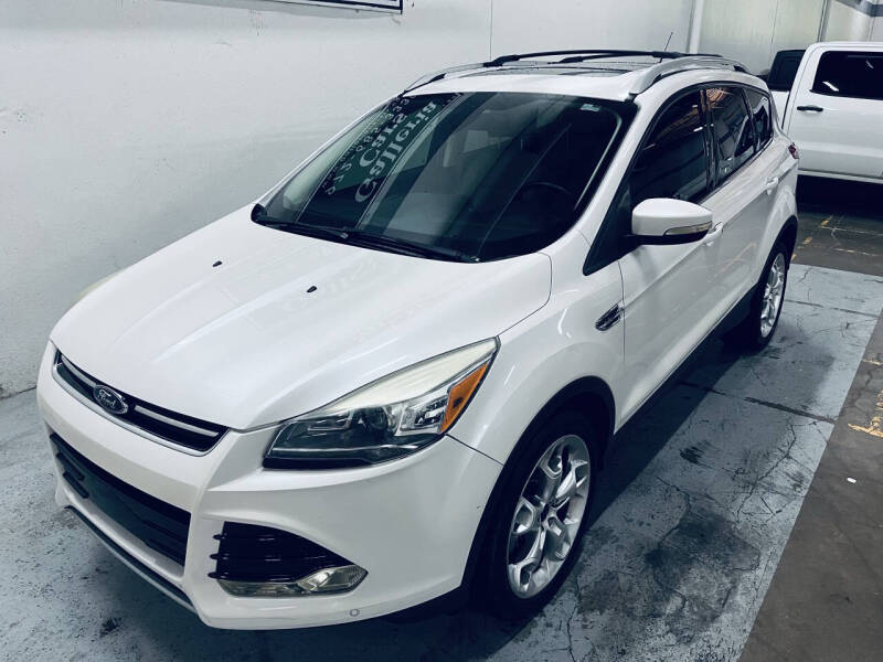 2014 Ford Escape Titanium