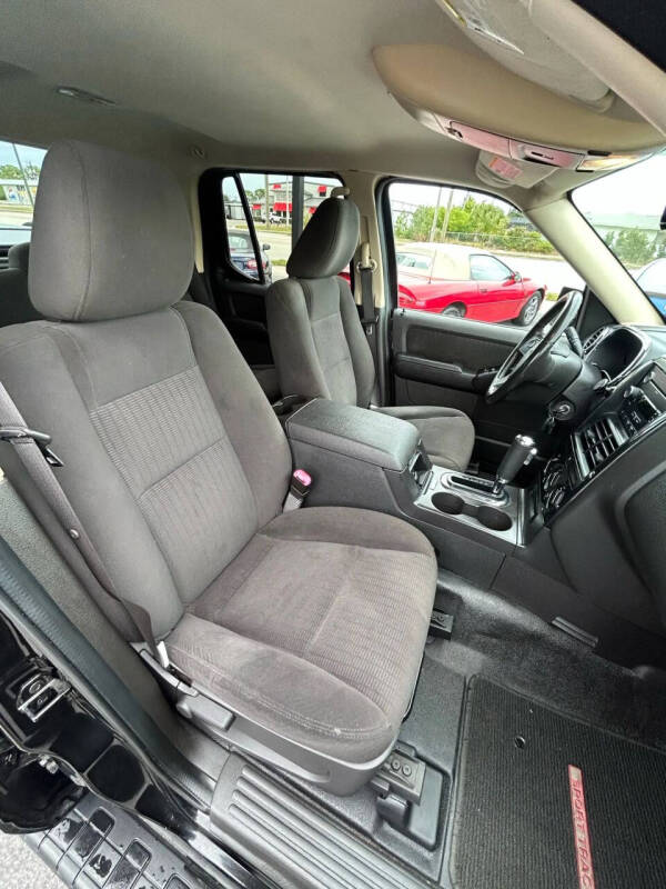 2010 Ford Explorer Sport Trac XLT