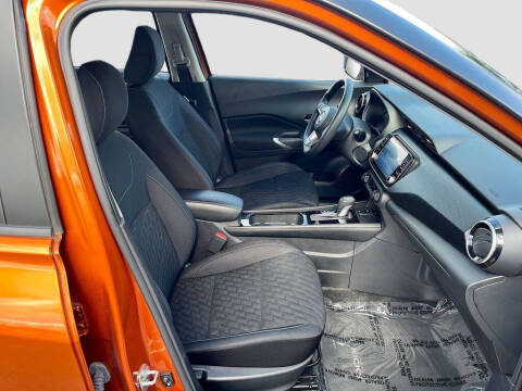 2022 Nissan Kicks SV