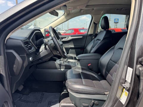 2020 Ford Escape SEL