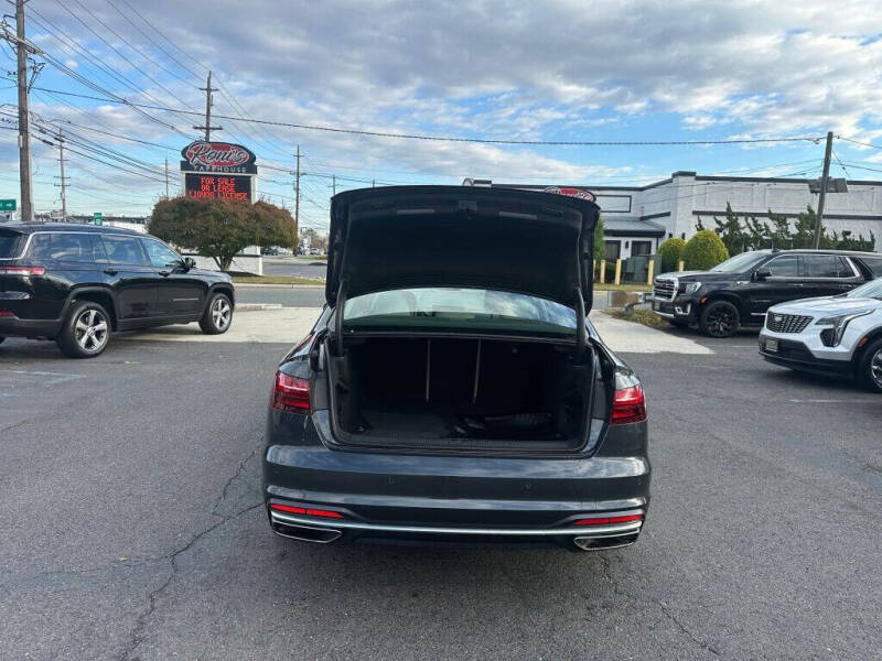 2021 Audi A4 quattro Premium Plus 40 TFSI