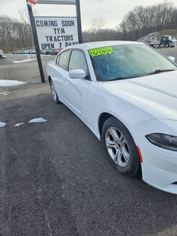 Used 2020 Dodge Charger SXT with VIN 2C3CDXBG2LH140298 for sale in Valparaiso, IN