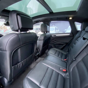 2016 Porsche Macan Turbo