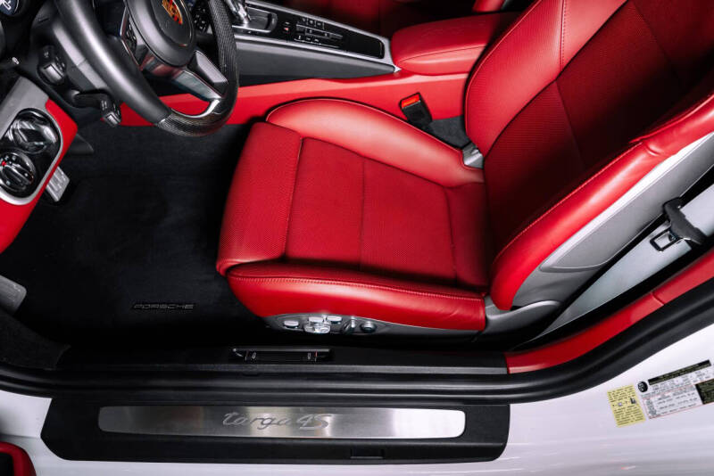 2017 Porsche 911 Targa 4S