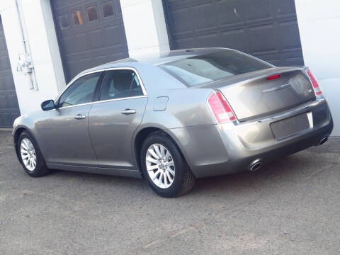 2012 Chrysler 300