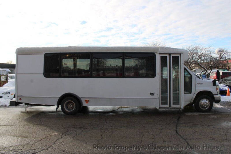2016 Ford E-Series E-450 SD