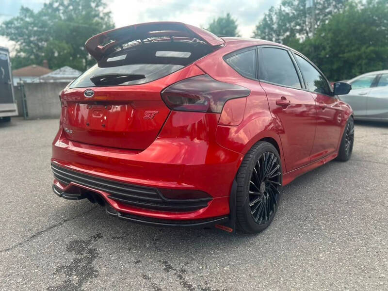 2018 Ford Focus ST