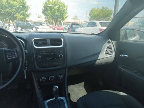 2014 Dodge Avenger SE