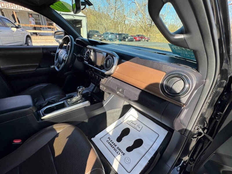 2017 Toyota Tacoma Limited