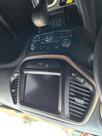 2018 Jeep Cherokee Tech Connect