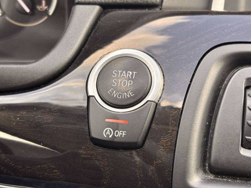 2014 BMW 5 Series 528i