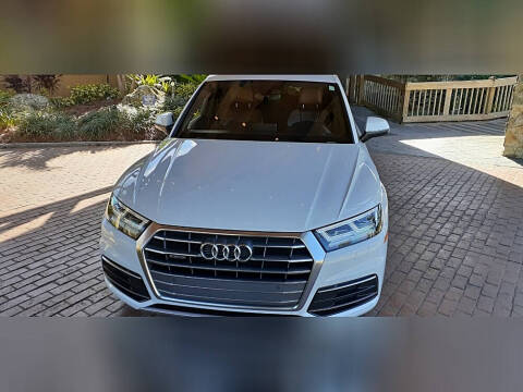 2019 Audi Q5 quattro Premium Plus 45 TFSI