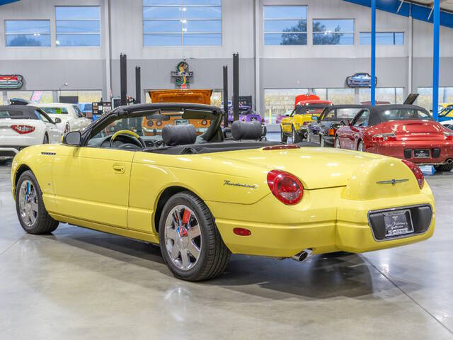 2002 Ford Thunderbird Deluxe
