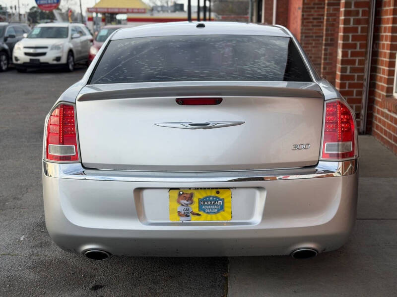 2012 Chrysler 300 Limited