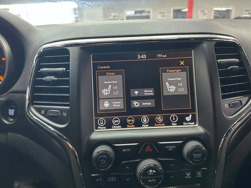 2018 Jeep Grand Cherokee Laredo E