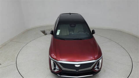 2025 Cadillac LYRIQ Luxury 3