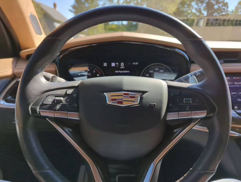 2020 Cadillac XT6 Sport