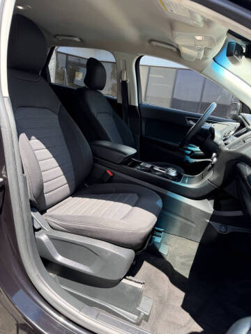 2019 Ford Edge SE