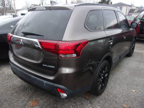 2018 Mitsubishi Outlander SE