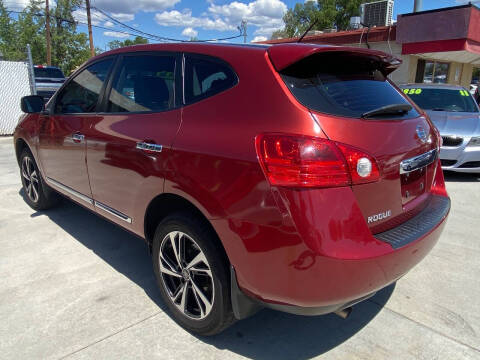 2013 Nissan Rogue S