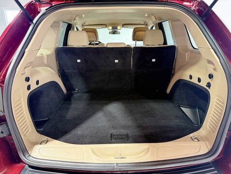 2019 Jeep Grand Cherokee Laredo E