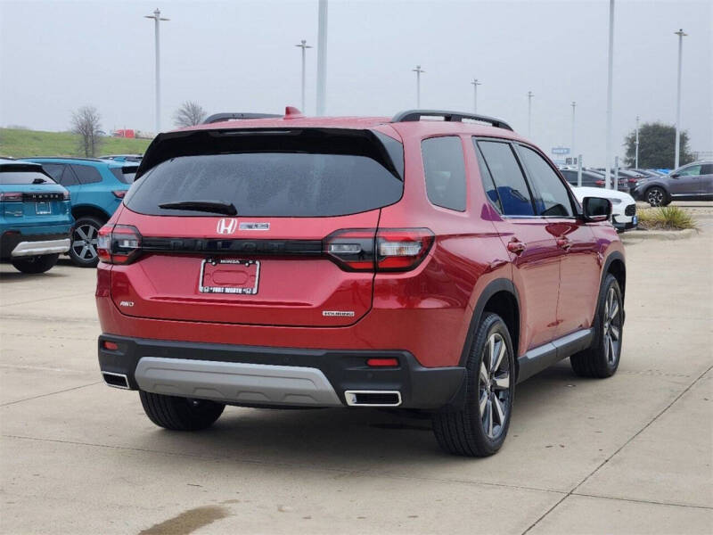 2025 Honda Pilot Touring