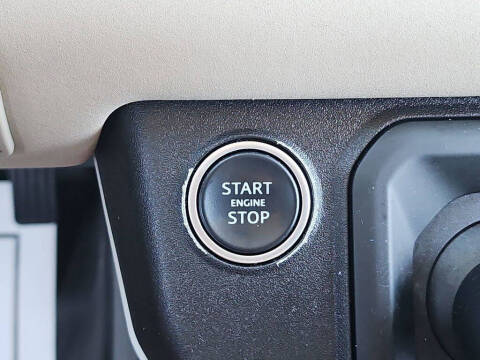 2020 Land Rover Defender 110 SE