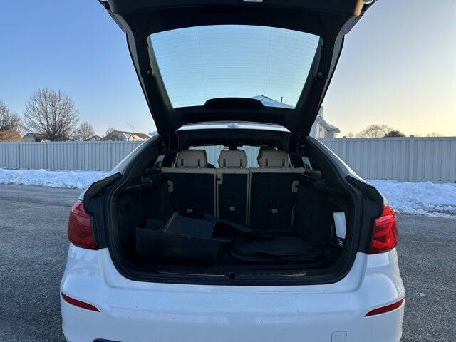 2018 BMW 3 Series 330i xDrive Gran Turismo