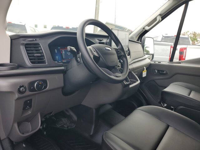 2026 Ford Transit 250