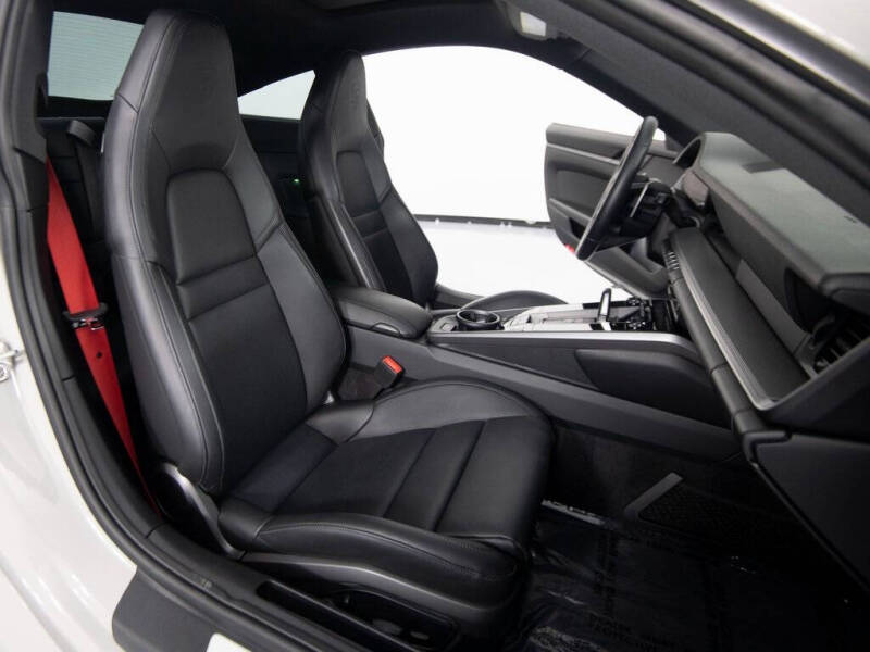 2022 Porsche 911 Carrera S