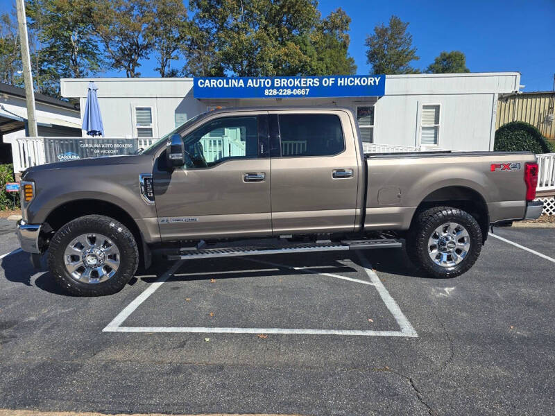 2019 Ford F-350 Super Duty Lariat