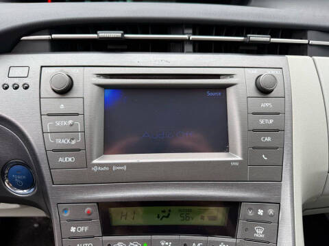 2015 Toyota Prius Three