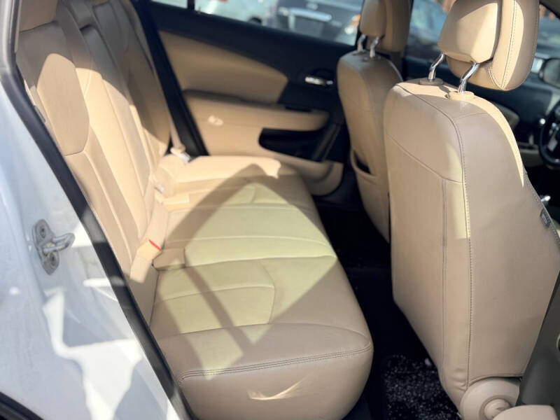 2012 Chrysler 200 Limited