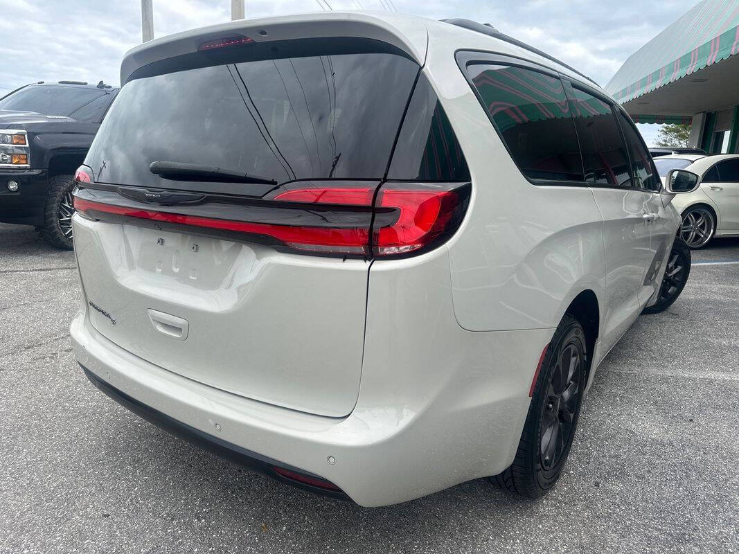 2021 Chrysler Pacifica for sale at Tropical Auto Sales in North Palm Beach, FL