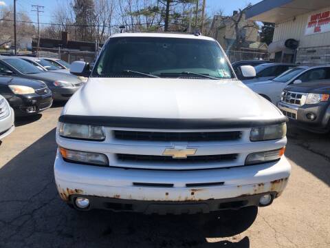 2003 Chevrolet Suburban for sale at Six Brothers Mega Lot in Youngstown OH