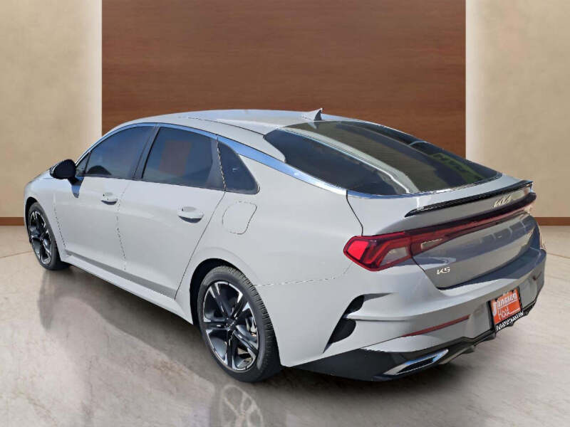 2024 Kia K5