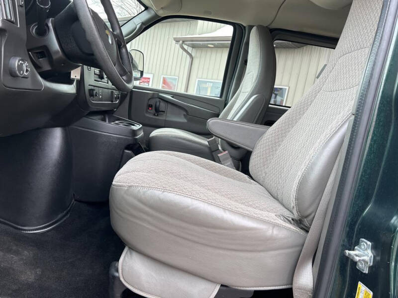 2015 Chevrolet Express LS 2500