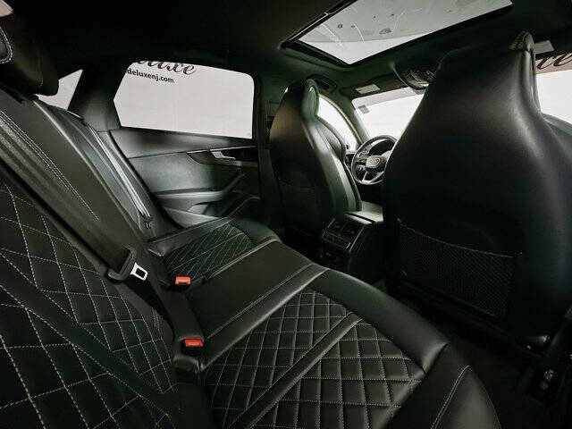 2023 Audi S4 3.0T quattro Premium Plus