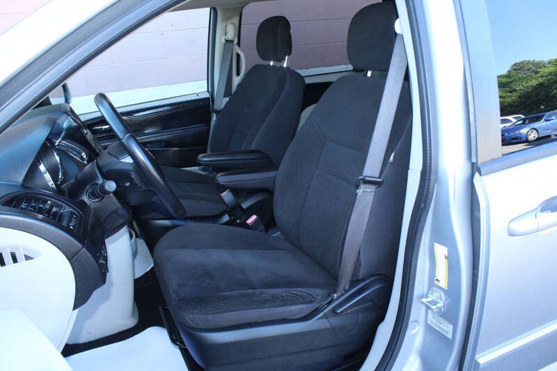 2017 Dodge Grand Caravan SE
