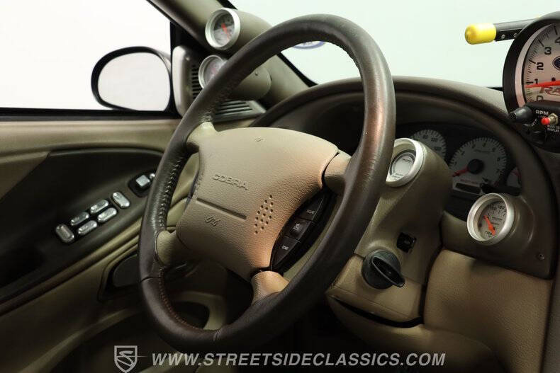 2001 Ford Mustang SVT Cobra