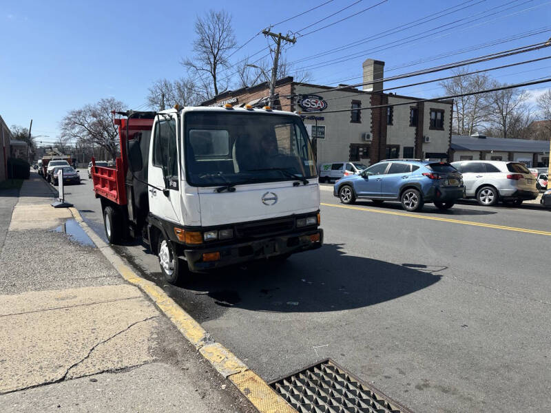 2001 Hino Forward Control Type Truck