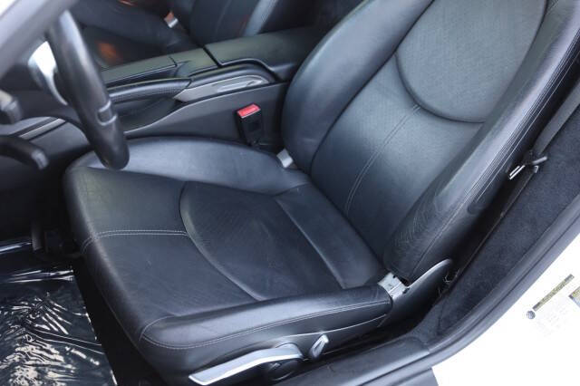 2011 Porsche Cayman