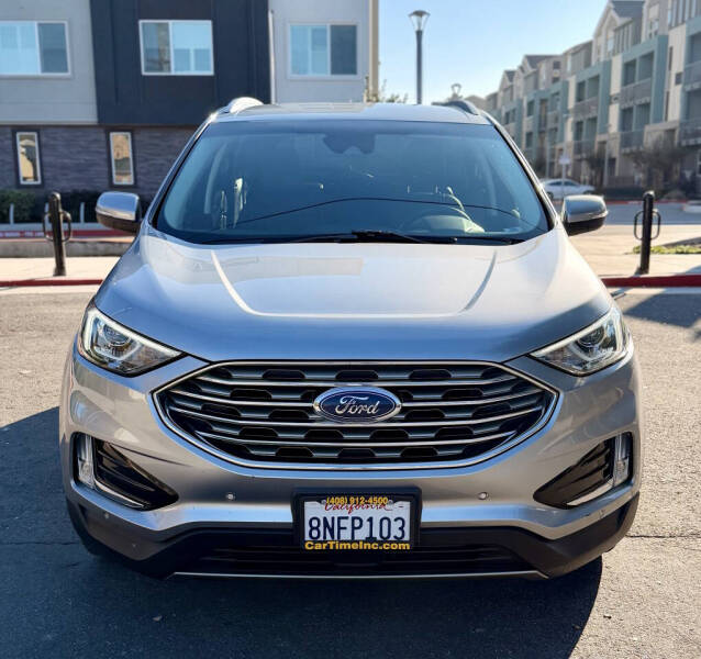 2020 Ford Edge Titanium