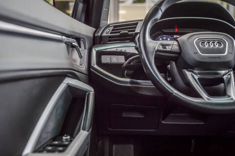 2021 Audi Q3 quattro S line Prem Plus 45 TFSI