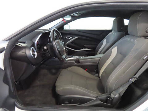 2022 Chevrolet Camaro LT