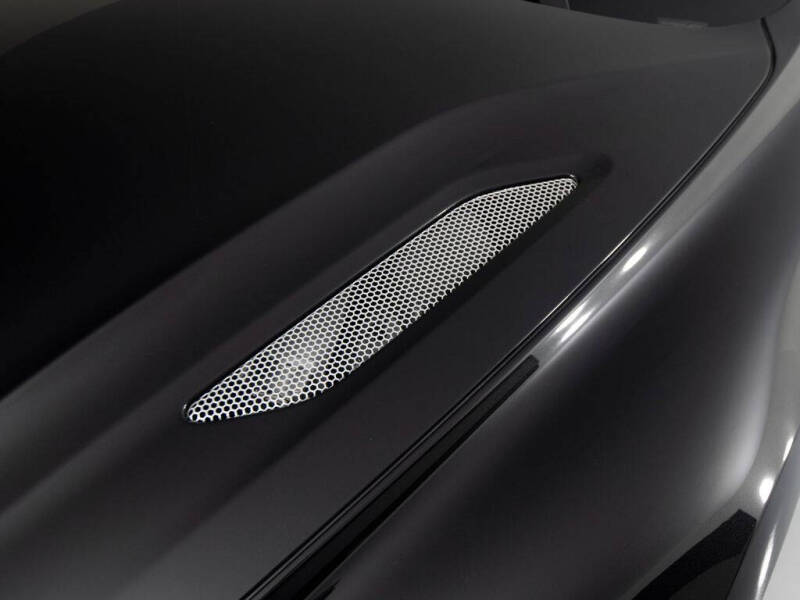 2015 Aston Martin Vanquish