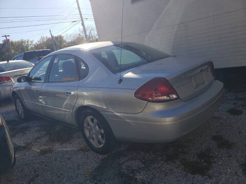 2003 Ford Taurus SEL Deluxe