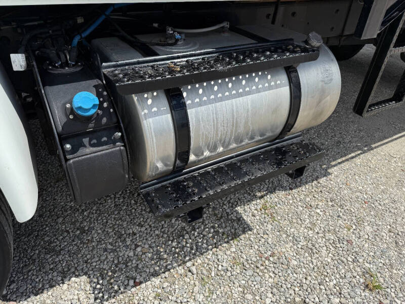 2020 International MV607